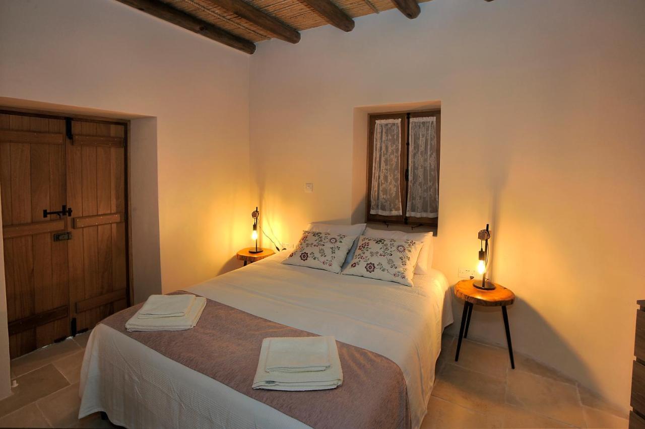 Pentasino Traditional House Agios Theodoros エクステリア 写真