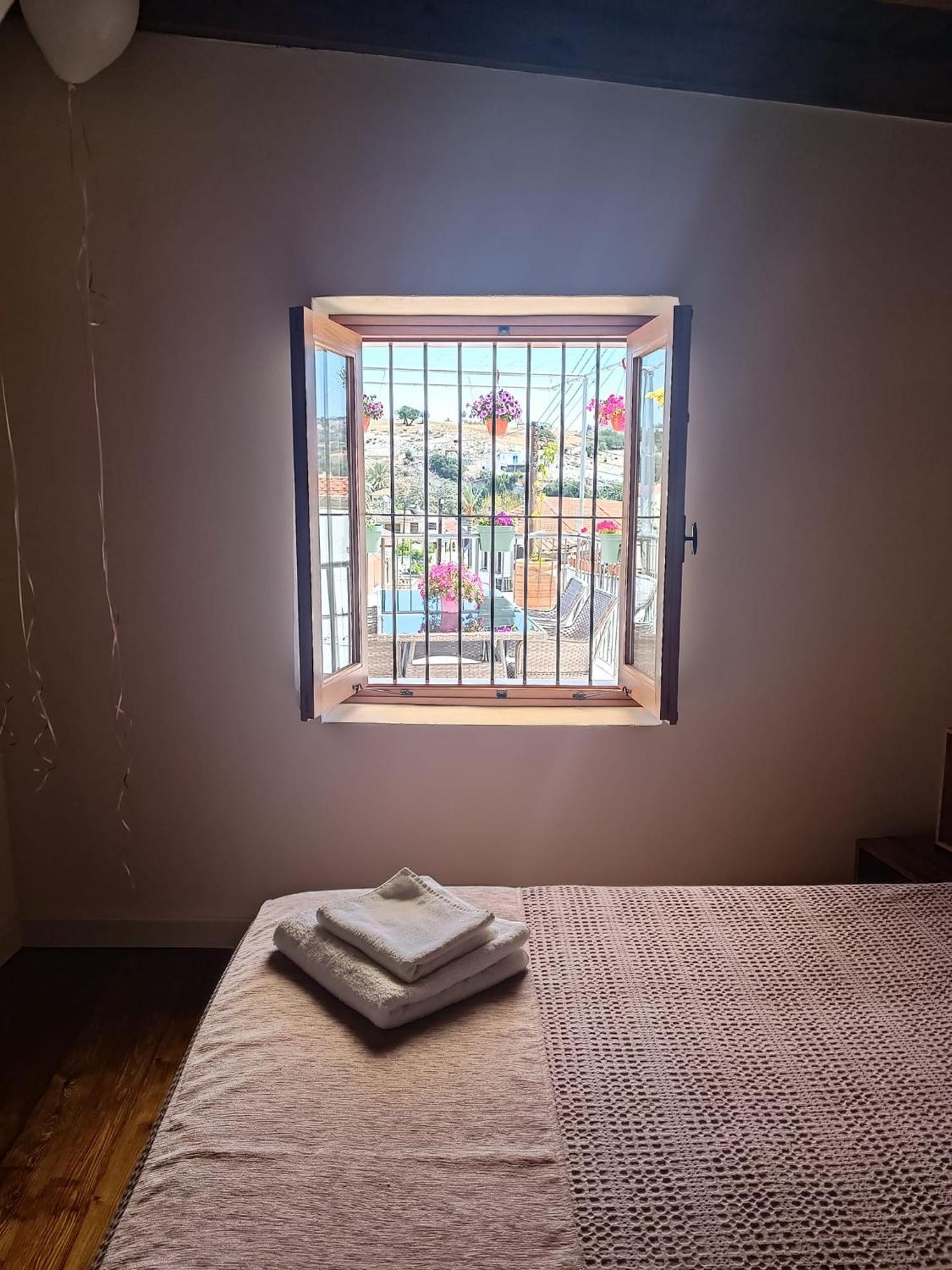 Pentasino Traditional House Agios Theodoros エクステリア 写真